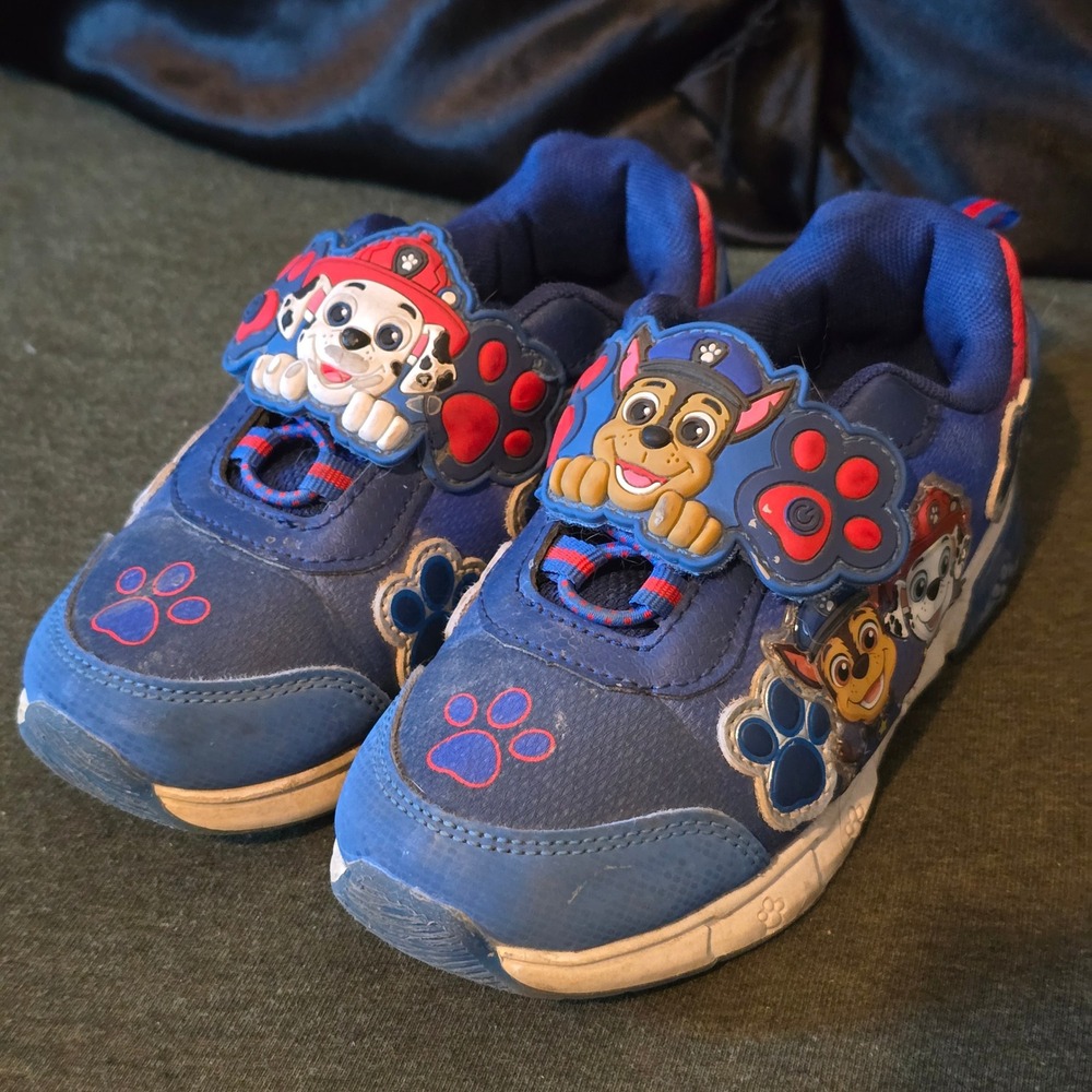 Paw Patrol Sneakers Size 11 Shoes Kids Boys Blue Chase Marshall Light up Work